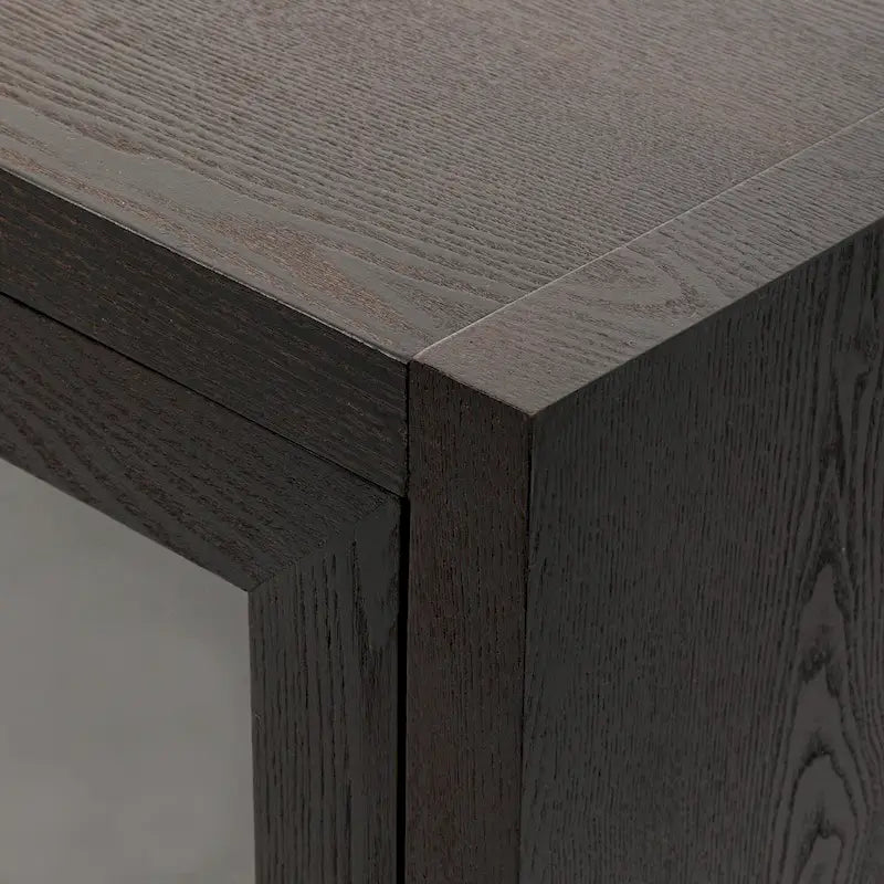 Meuble de rangement en bois avec trois portes en verre trempé