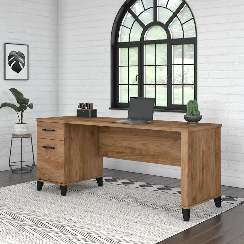 Bureau avec tiroirs de rangement