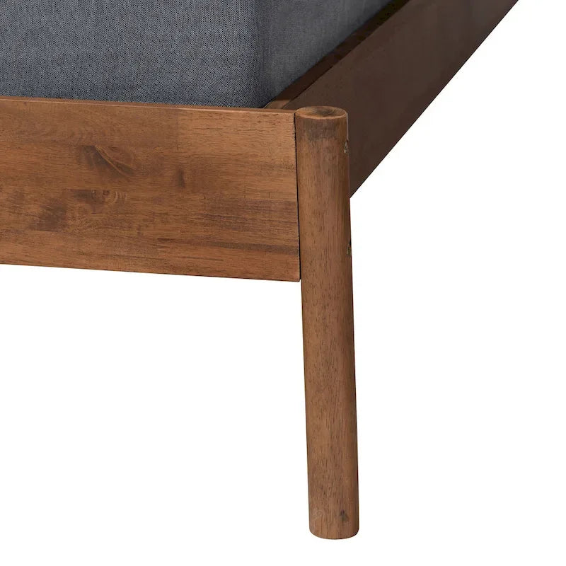 Cadre de lit en bois de noyer cendré de style Mid-Century Modern