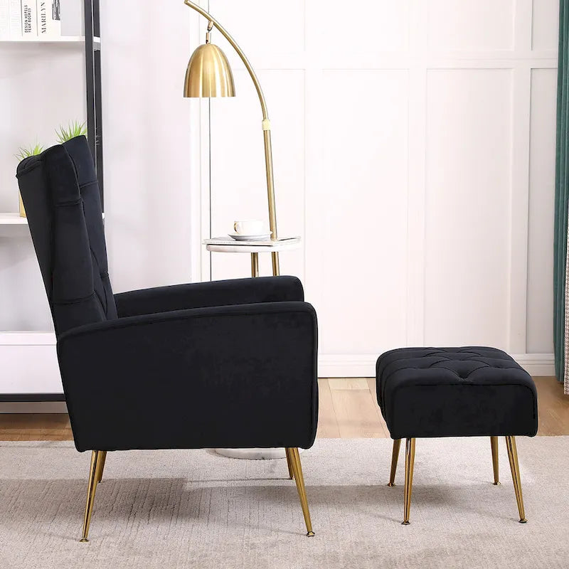 Fauteuil à oreilles tapissé avec pouf
